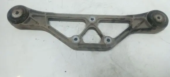 Audi A8 S8 D3 4E Rear differential mounting bracket 4E0599285