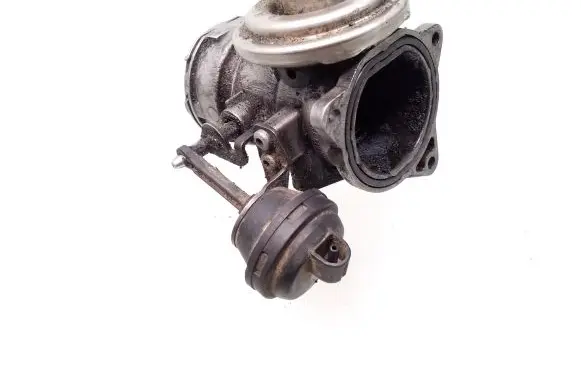 Volkswagen Sharan EGR valve 038129637A 038131501J