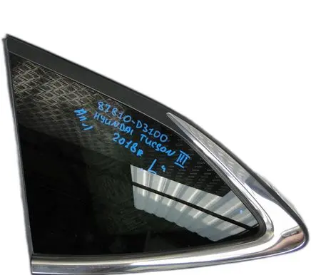 Hyundai Tucson TL Front triangle window/glass