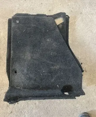Trunk/boot side trim panel