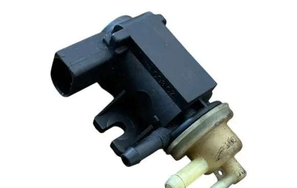 Skoda Fabia Mk2 (5J) Turbo solenoid valve 1K0906627B 20617 4011464A