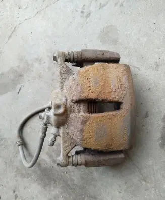 Seat Alhambra (Mk2) Front brake caliper