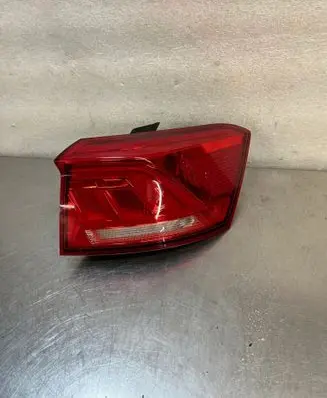 Volkswagen T-Roc Rear/tail lights 