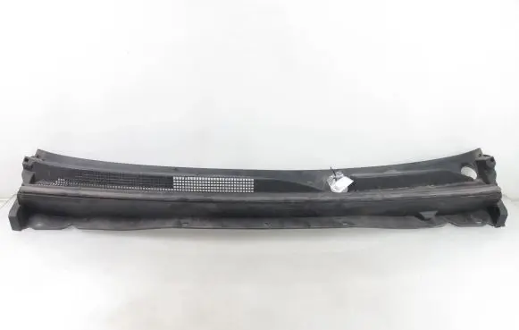 Wiper trim