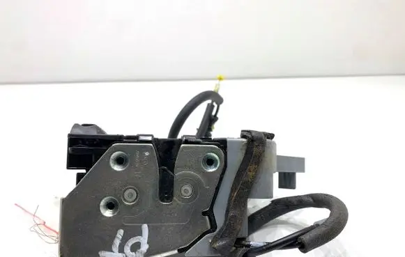 KIA Carens III Rear door lock 81420A4030