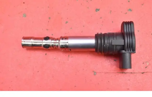 Volkswagen PASSAT B5.5 High voltage ignition coil U5003