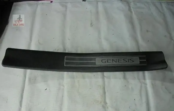 Hyundai Genesis side skirts sill cover 85885-3M000
