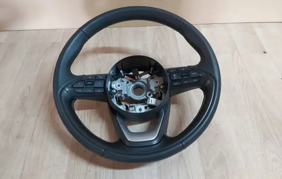Toyota Yaris Cross Steering wheel