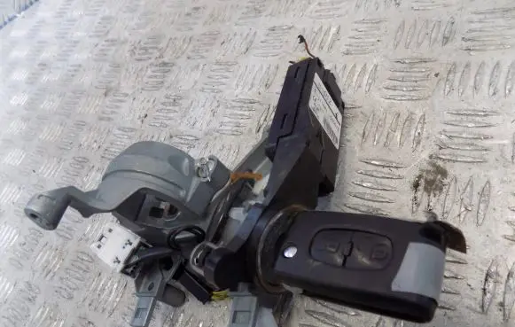 Citroen C-Crosser Ignition lock