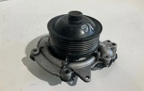Mercedes-Benz E W211 Water pump