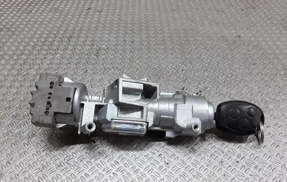 Ford Focus Ignition lock 3M513F880AD