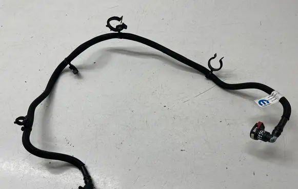 Jeep Grand Cherokee WL Vacuum line/pipe/hose P68379636AC 36176AM
