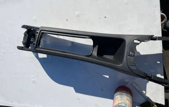 Opel Corsa E Center console 13390674