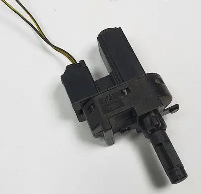 Ford C-MAX I Clutch pedal sensor 4M5T-7C534-AA