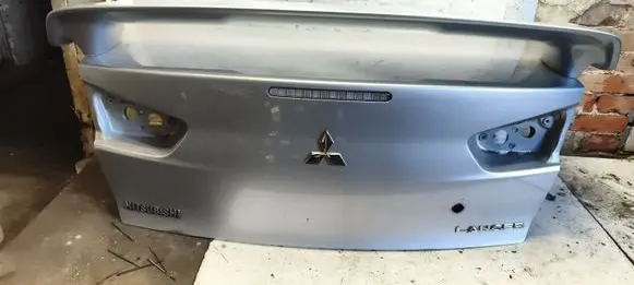Mitsubishi Lancer X Tailgate/trunk/boot lid 