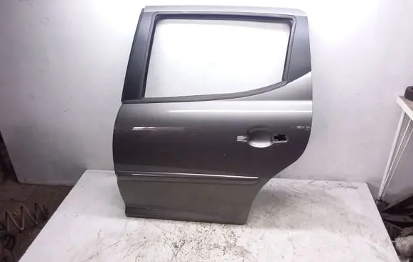 Peugeot 207 CC Rear door