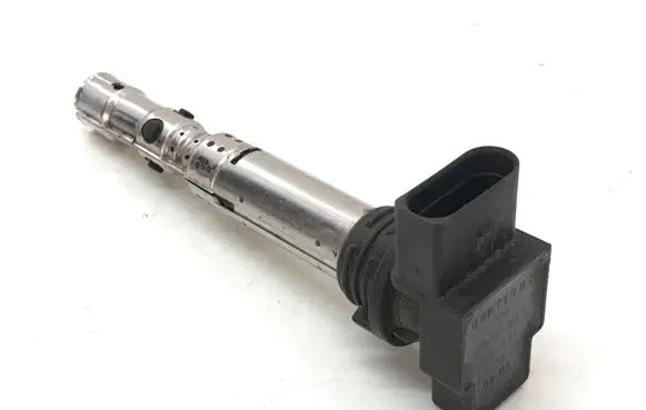 Volkswagen Fox High voltage ignition coil 03D905715A 78321001