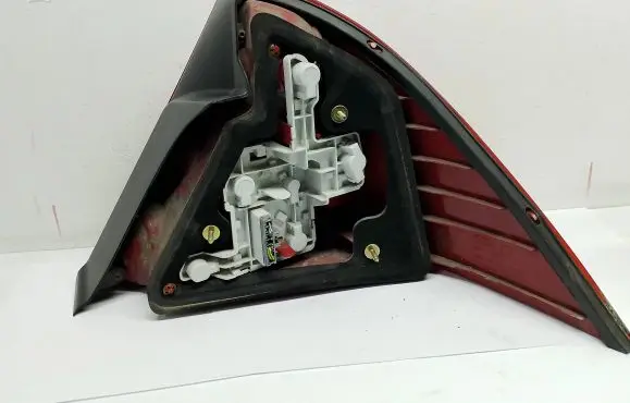 Ford Mondeo Mk III Rear/tail lights 1S7H3405A