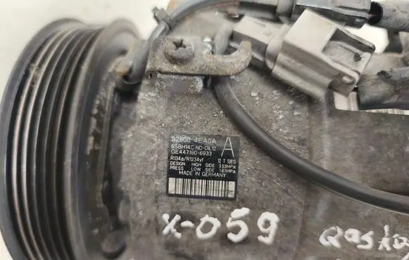 Nissan Qashqai Air conditioning (A/C) compressor (pump) 926004EA0A