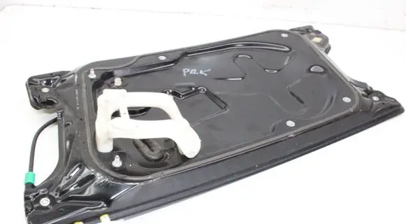 Land Rover Range Rover Sport L320 Front door electric window regulator 7H2223201CC