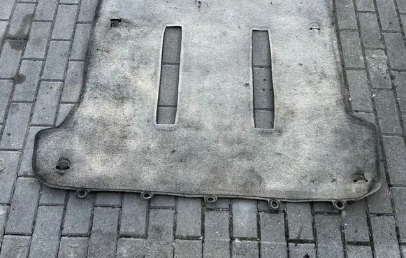 Toyota Land Cruiser (J120) Trunk/boot mat liner