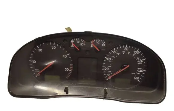 Volkswagen PASSAT B5 Speedometer (instrument cluster) 3B1919910D 110008919006