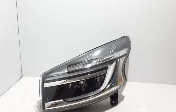 Renault Trafic III (X82) Headlight/headlamp 260608582R