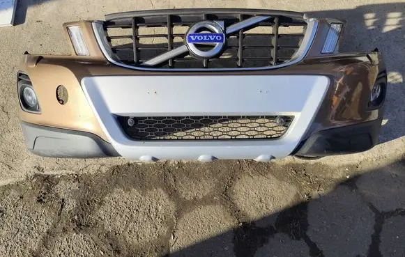 Volvo XC60 Front bumper 30763408