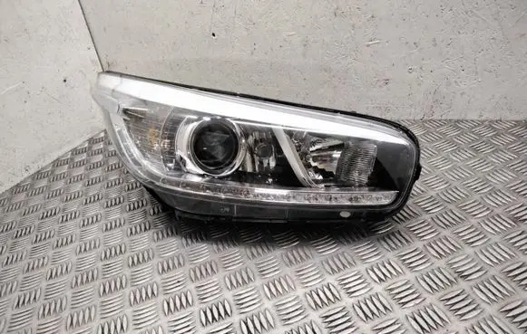 KIA Ceed Headlight/headlamp 92102A2220