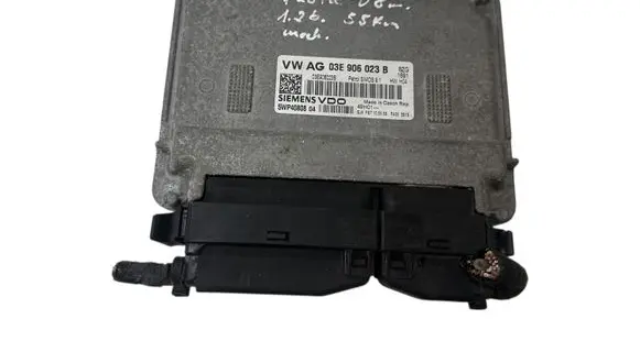 Skoda Fabia Mk2 (5J) Engine control unit/module 03E906023B 5WP4080804