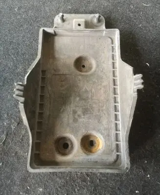 Mazda CX-5 Battery tray 