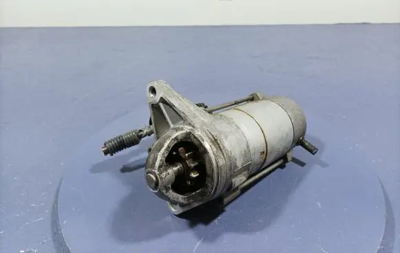Toyota Urban Cruiser (XP110) Starter motor 28100-33120