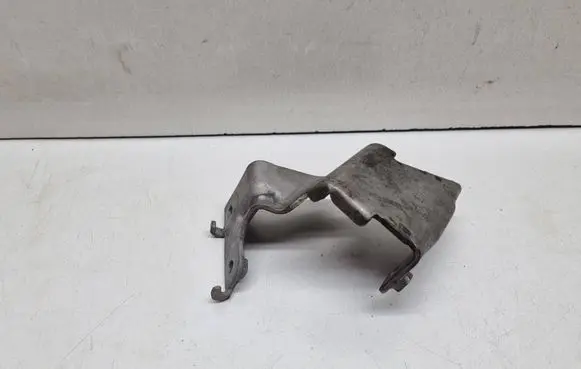 Nissan X-Trail T32 Other engine bay part 3015