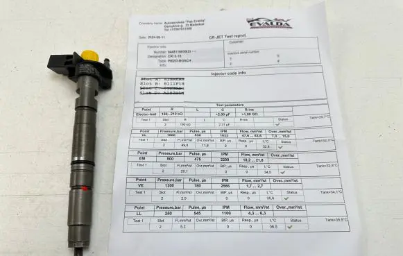Audi A5 Sportback 8TA Fuel injector 03L130277 0445116030