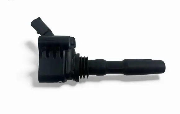 Seat Leon (5F) High voltage ignition coil 04E905110B