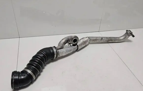 BMW 5 E60 E61 Intercooler hose/pipe 7600026 1610200 14032710D