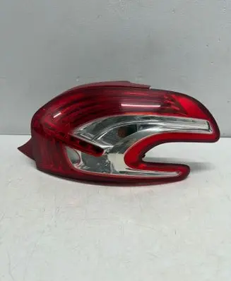 Peugeot 208 I Rear/tail lights 9672628380