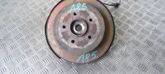 SsangYong Tivoli Rear wheel hub spindle/knuckle 