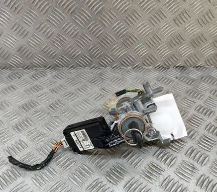 Mitsubishi Lancer Ignition lock MN141356 MN101596