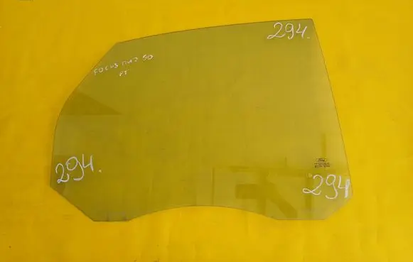 Ford Focus Rear door window glass