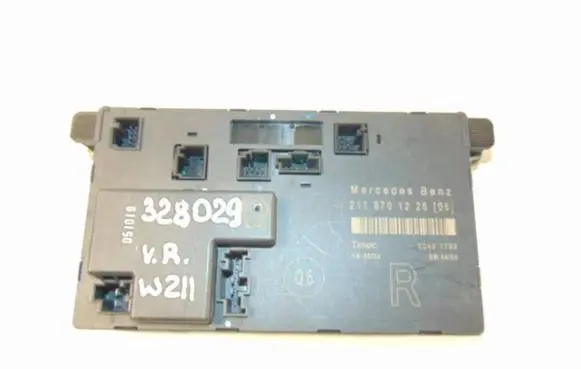 Mercedes-Benz E W211 Door control unit/module A2118701226