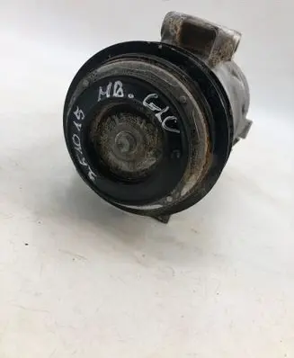 Mercedes-Benz GLC C254 Air conditioning (A/C) compressor (pump) A0008300604