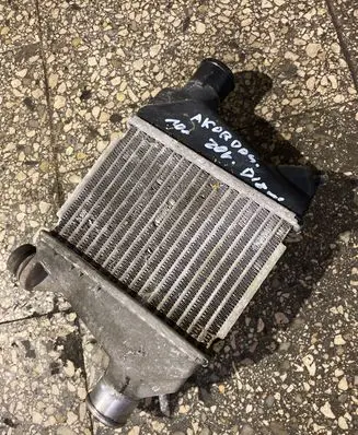 Honda Accord Intercooler radiator 1271003250