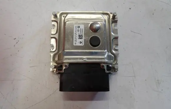 Renault Trafic III (X82) AdBlue injector 237G00049R 0281032615