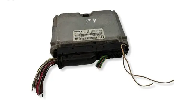 Opel Frontera B Engine control unit/module 90589738 28SA3740 0281001791