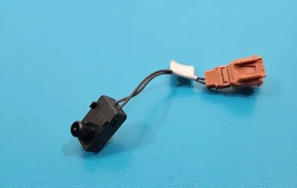 Renault Megane III Outside/exterior temperature sensor 277200003R IMPRK1540092