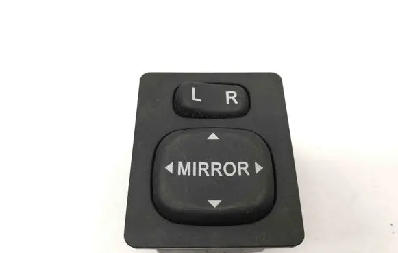 Toyota Auris 150 Wing mirror switch 769746
