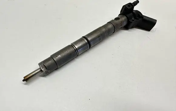 Audi A6 S6 C6 4F Fuel injector 059130277AC 060201 0445115039
