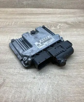 Volkswagen Jetta III Engine control unit/module ECU 03G906021TR 0281014624