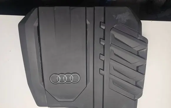 Audi A5 Engine cover (trim) 06N103925